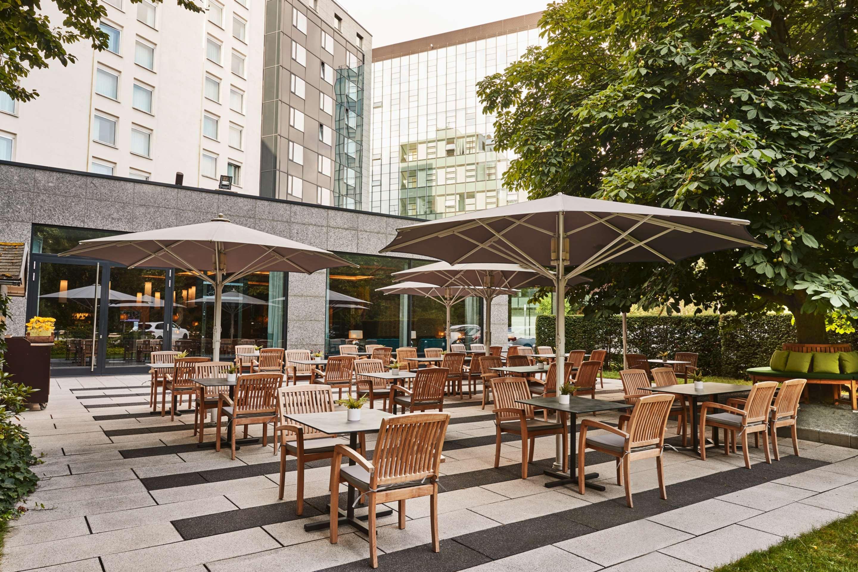 Steigenberger Airport Hotel Frankfurt Frankfurt am Main Ngoại thất bức ảnh