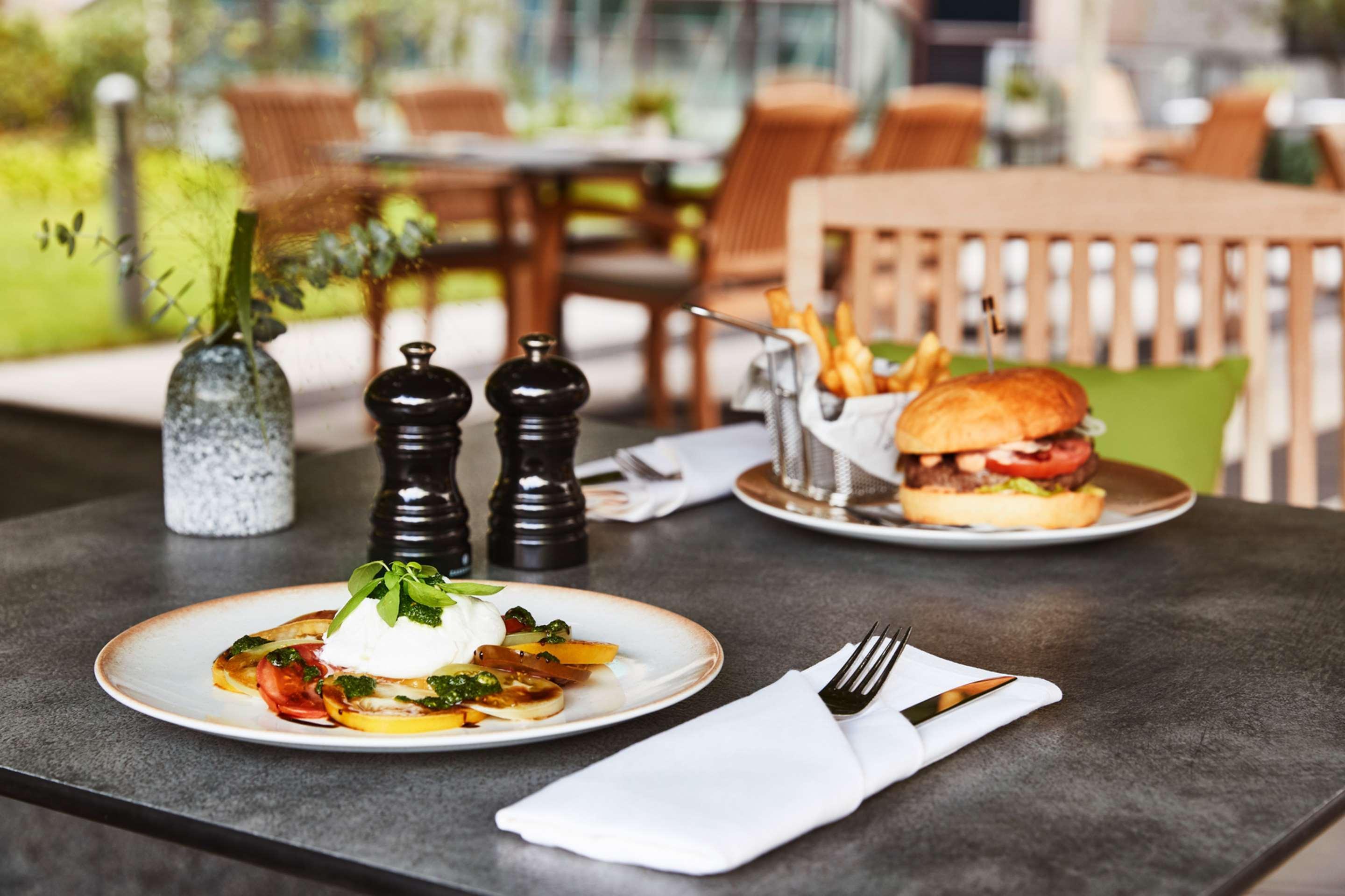 Steigenberger Airport Hotel Frankfurt Frankfurt am Main Ngoại thất bức ảnh