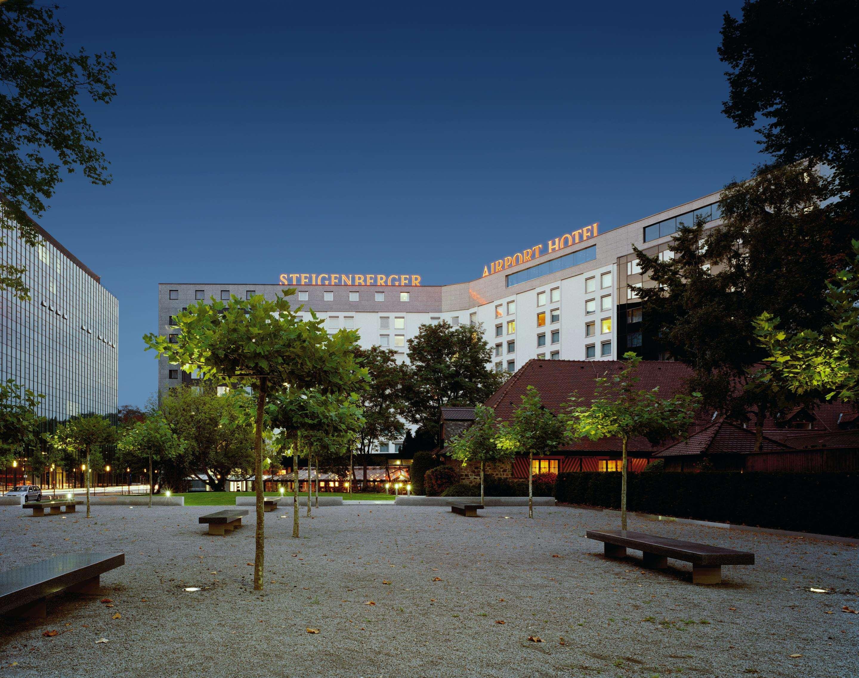 Steigenberger Airport Hotel Frankfurt Frankfurt am Main Ngoại thất bức ảnh