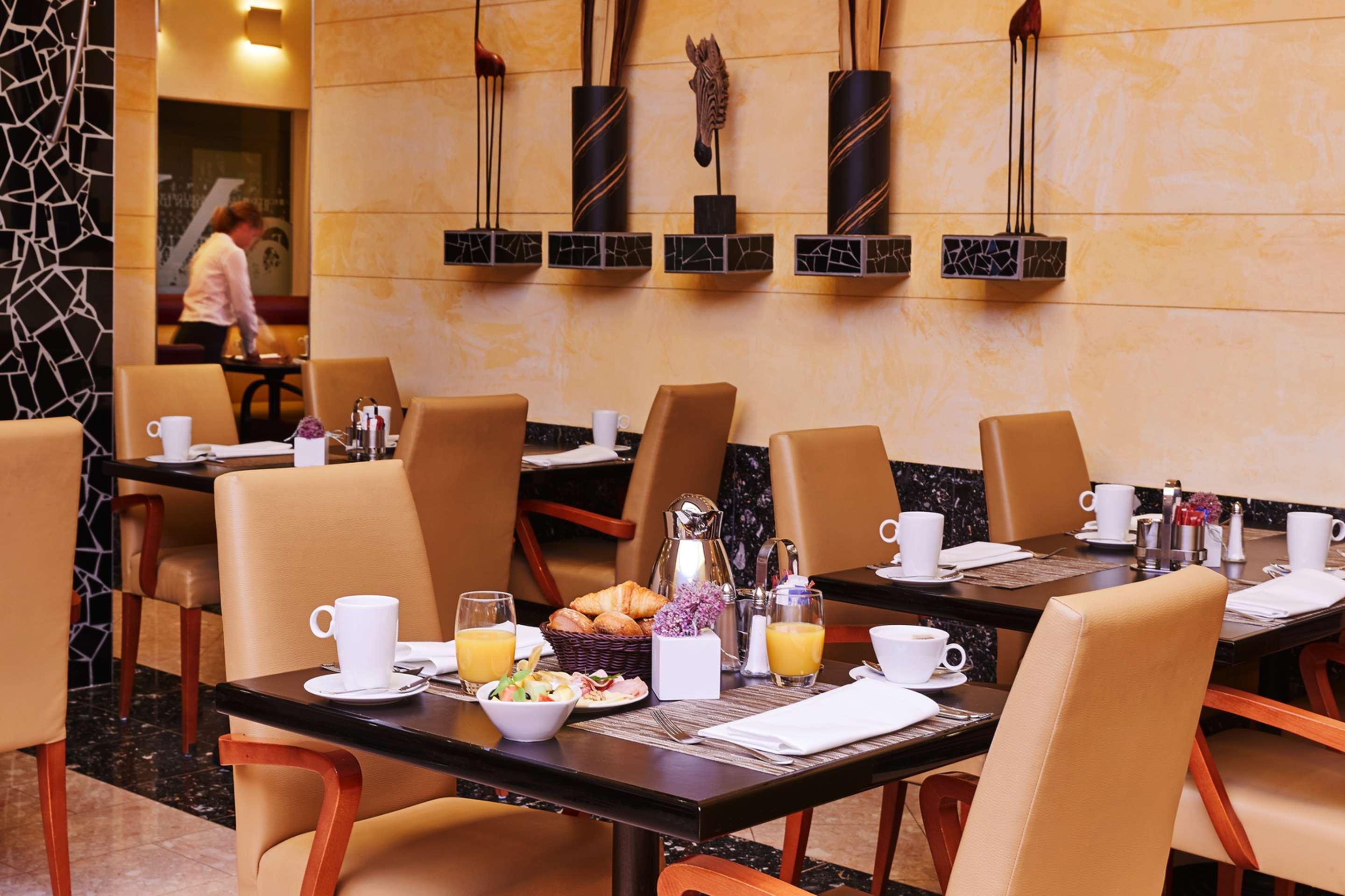 Steigenberger Airport Hotel Frankfurt Frankfurt am Main Ngoại thất bức ảnh