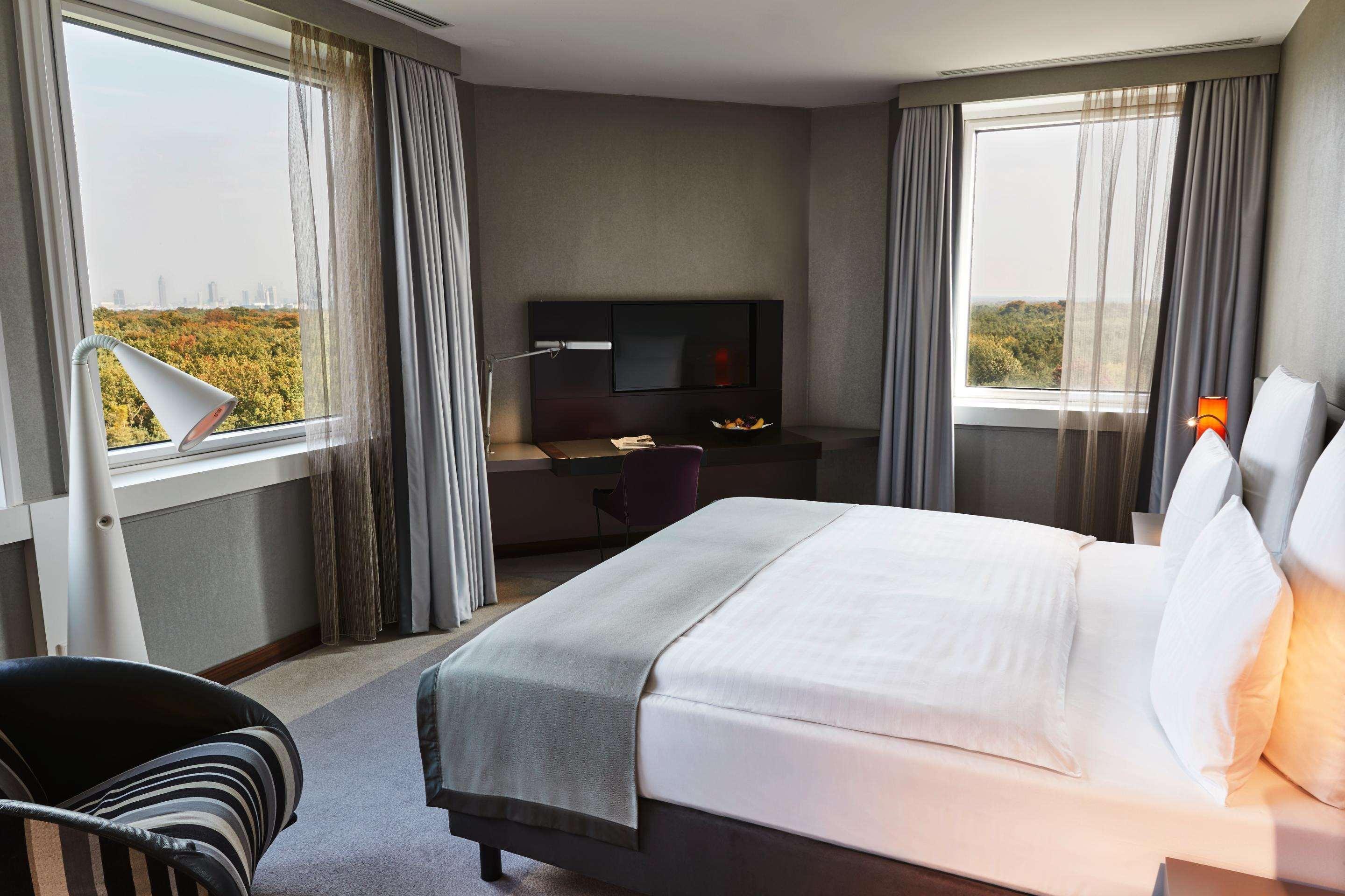 Steigenberger Airport Hotel Frankfurt Frankfurt am Main Ngoại thất bức ảnh