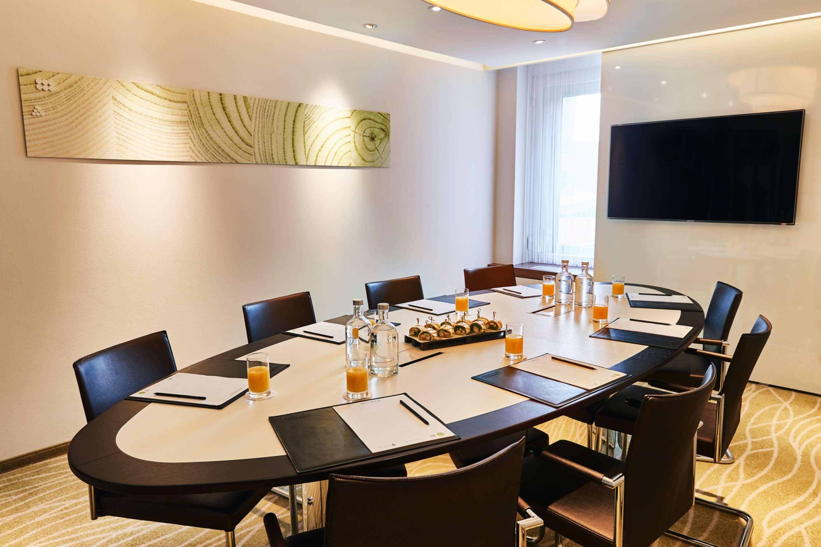 Steigenberger Airport Hotel Frankfurt Frankfurt am Main Ngoại thất bức ảnh