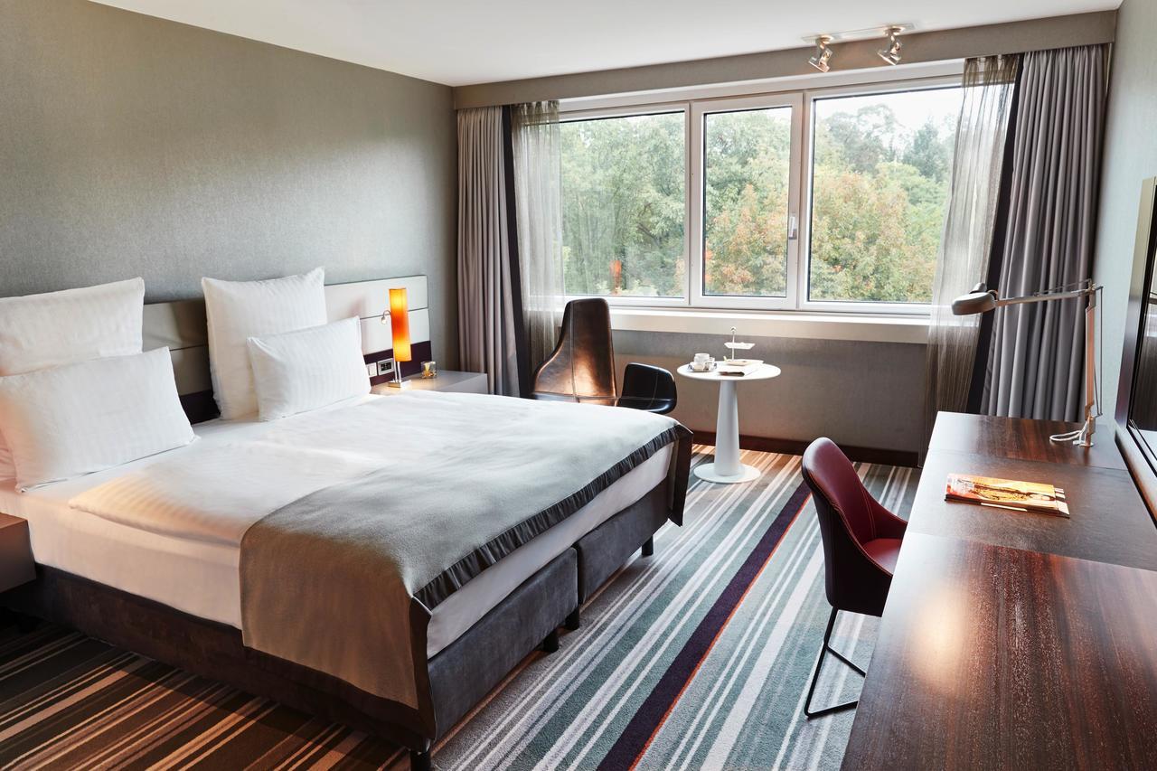 Steigenberger Airport Hotel Frankfurt Frankfurt am Main Ngoại thất bức ảnh